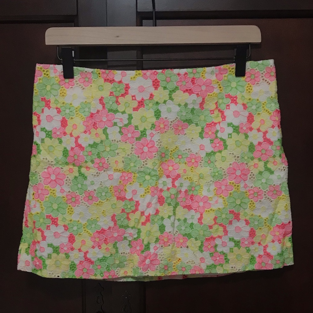 Brand New Lilly Pulitzer Skirt - Size 6